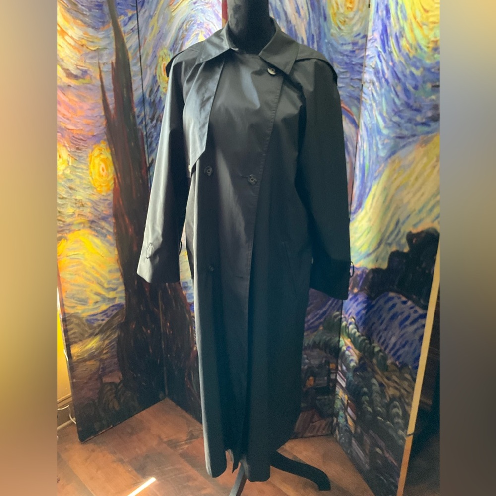 Black large (PTP 22”) trench coat